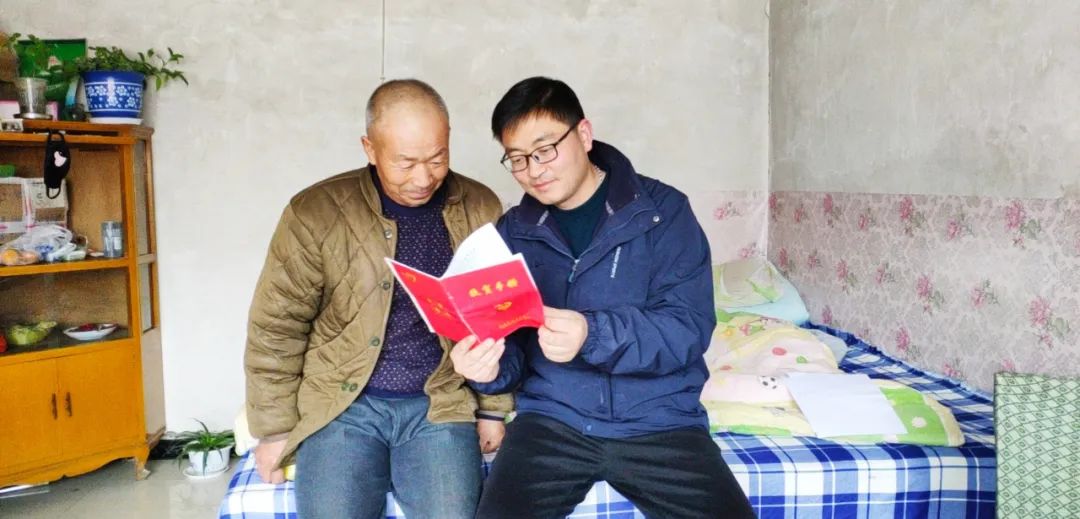 		新书推荐 | 《优德88扶贫足迹》优德88扶贫干部第一人称手记_责任与文化_优德88集团有限公司	