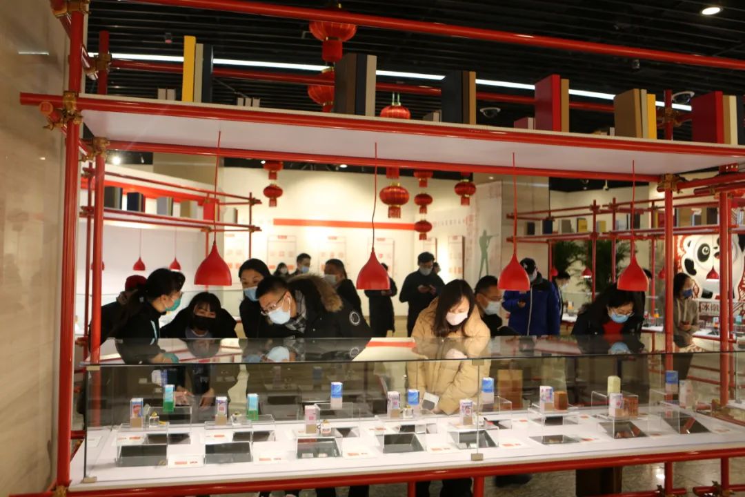 		冬奥方寸间，，，，，质料大舞台，，，，，用质料助力绿色冬奥分享主题运动 | 附视频_责任与文化_优德88集团有限公司	