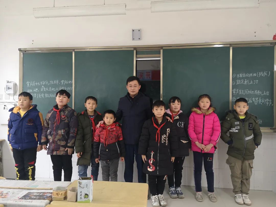		20220222，，，，优德88在“最有爱”的一天继续“优德88扶贫足迹”_责任与文化_优德88集团有限公司	