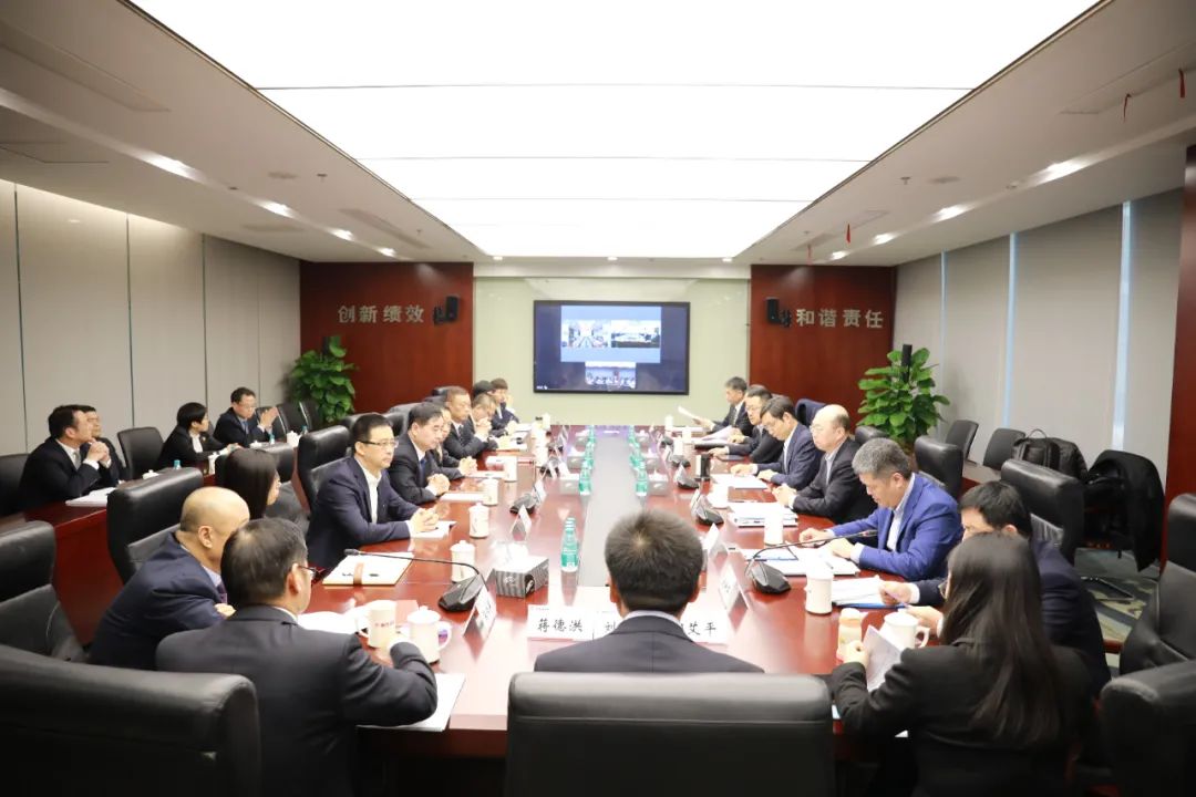 		新天山水泥深入托管北方水泥聚会在沪召开_优德88要闻_优德88集团有限公司	