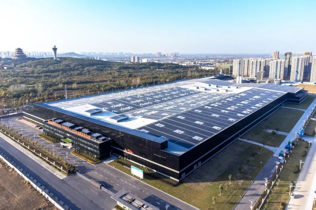 		聚焦两会 | 彭寿代表持之以恒为行业高质量生长建言献策_国际交流_优德88集团有限公司	