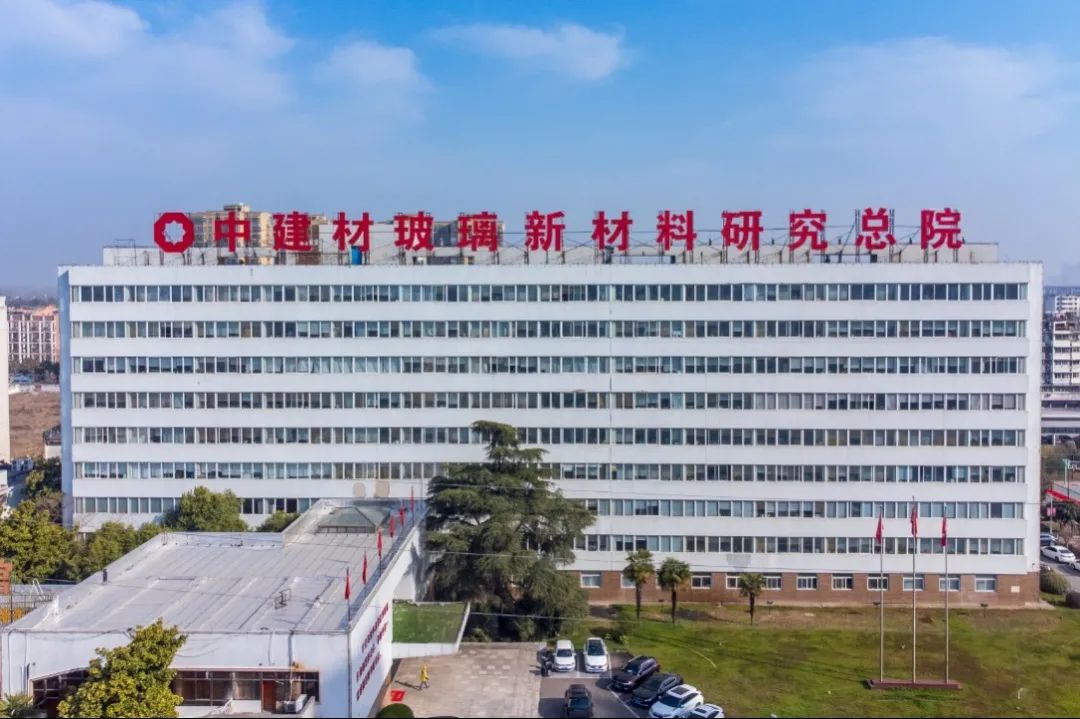 		聚焦两会 | 彭寿代表持之以恒为行业高质量生长建言献策_国际交流_优德88集团有限公司	
