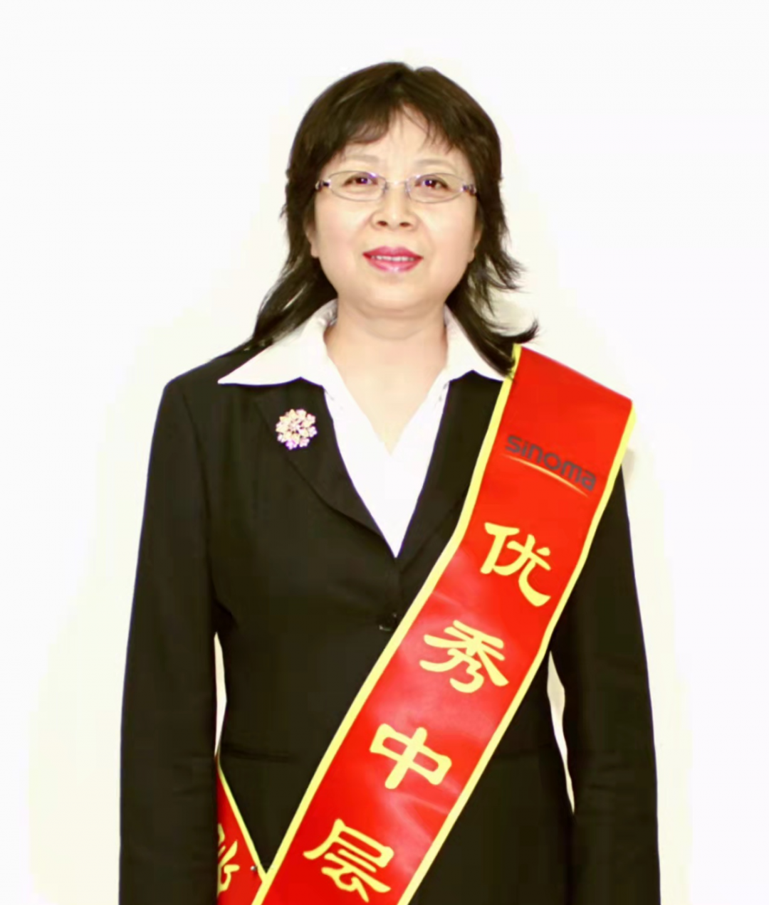 		“她”实力 | 杨萍、李淑跃：巾帼不让须眉 柔肩亦担重任_人物_优德88集团有限公司	