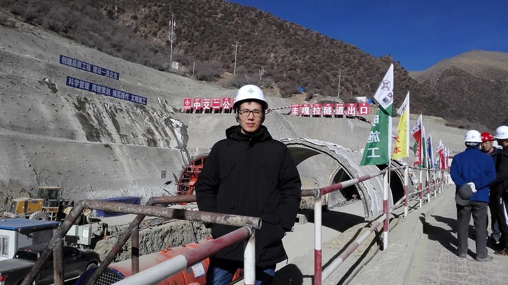 		最美科研先锋 | 水泥新材院王振地：为高原混凝土制造“延寿剂”_人物_优德88集团有限公司	