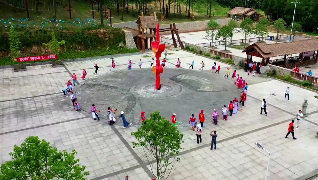 		外地媒体眼中的山乡巨变_媒体报道_优德88集团有限公司	