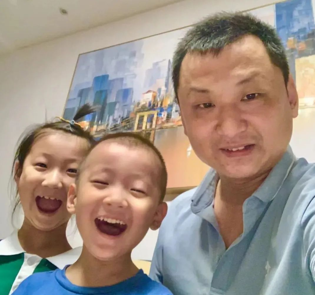 		在岗位和家庭中的真爱“父”出_责任与文化_优德88集团有限公司	