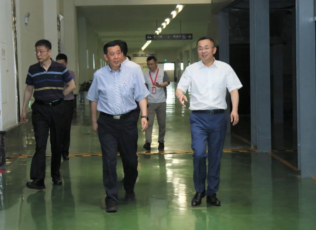 		李新华调研部分在浙、在鲁、在皖企业_优德88要闻_优德88集团有限公司	