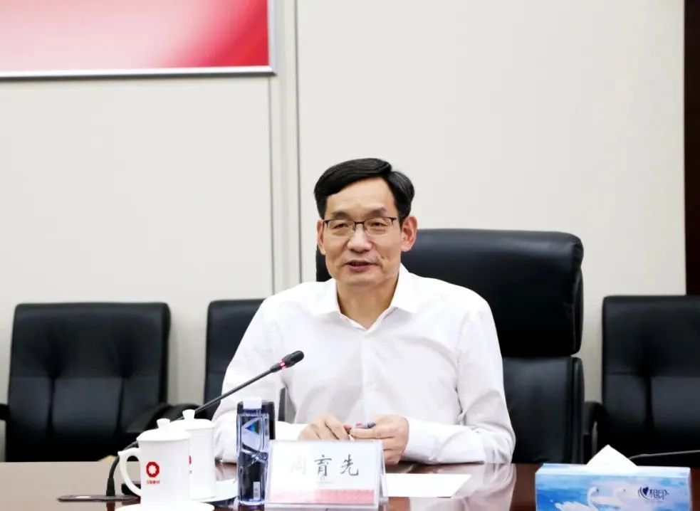 		周育先会见武汉理工大学党委书记信思金、校长杨宗凯一行_幻灯片_优德88集团有限公司	