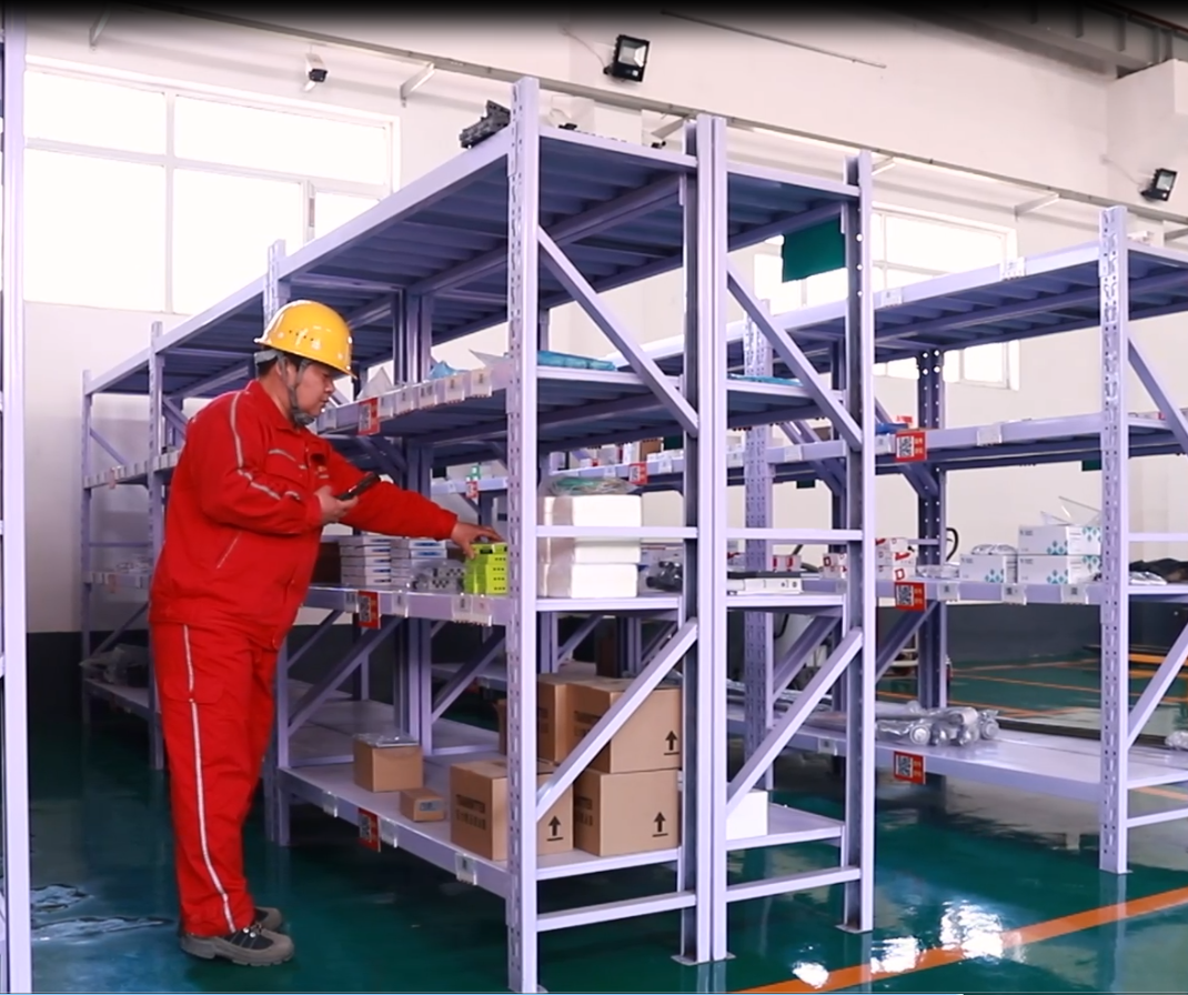 		决战四序度丨宁夏建材：拥抱数字化，，，，助力企业仓储实现“零库存”_企业动态_优德88集团有限公司	