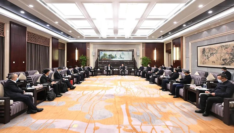 		周育先拜会湖南省委书记张庆伟、省长毛伟明_优德88要闻_优德88集团有限公司	