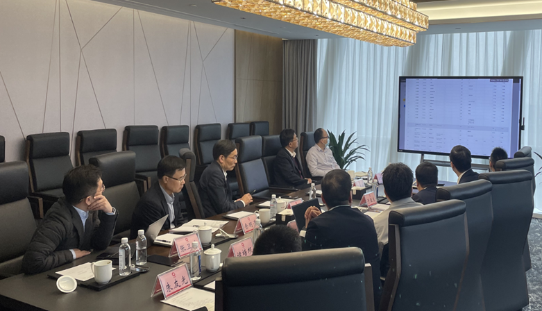 		周育先到中国巨石调研指导数字化转型事情_优德88要闻_优德88集团有限公司	