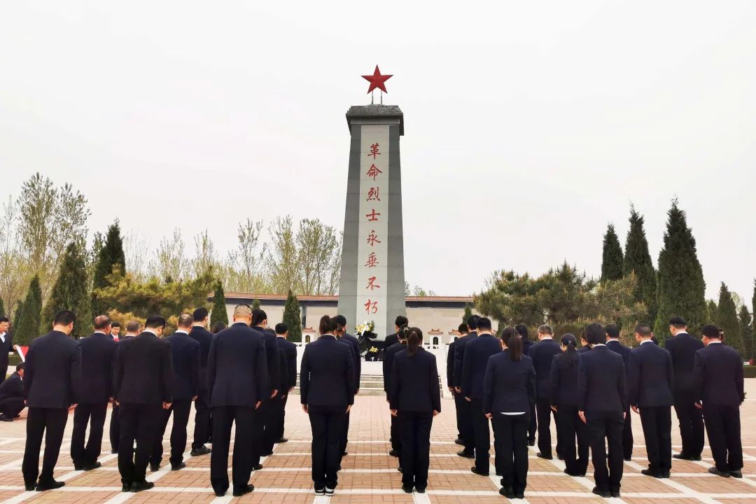 		思念英烈志 奋进新征程 | 优德88集团成员企业开展“清明祭英烈”主题运动_责任与文化_优德88集团有限公司	