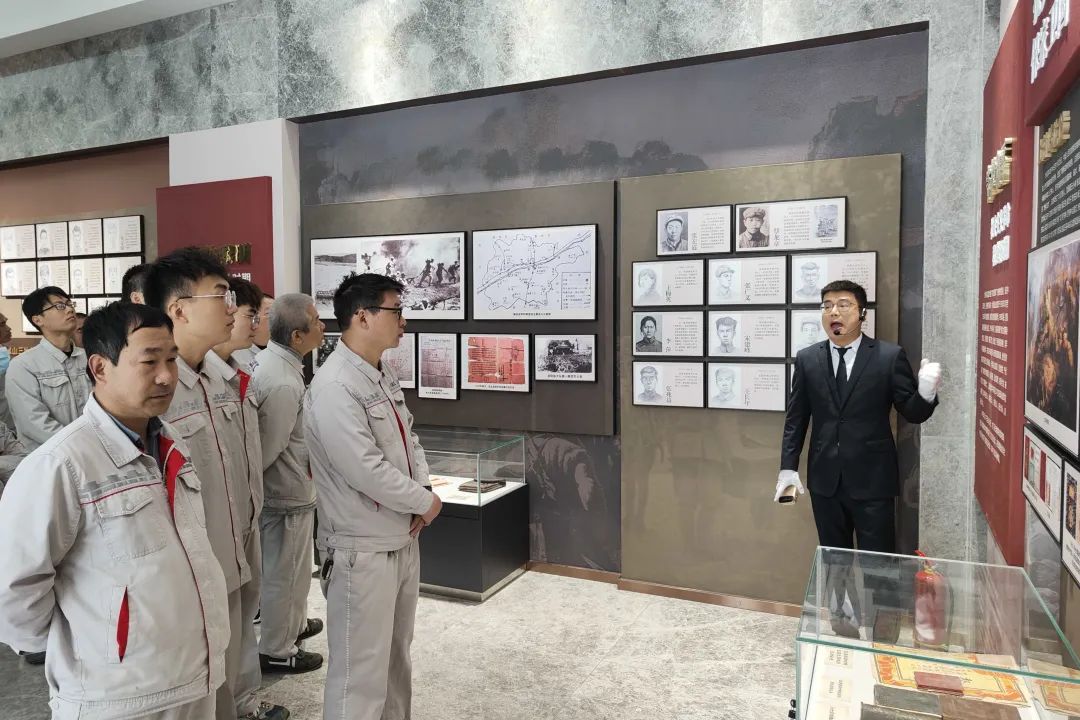 		思念英烈志 奋进新征程 | 优德88集团成员企业开展“清明祭英烈”主题运动_责任与文化_优德88集团有限公司	