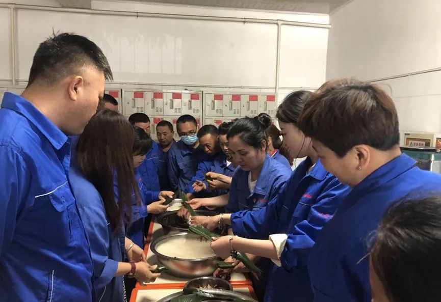 		乐在其“粽”，，，优德88各企业的运动把端午节气氛拉满！_责任与文化_优德88集团有限公司	