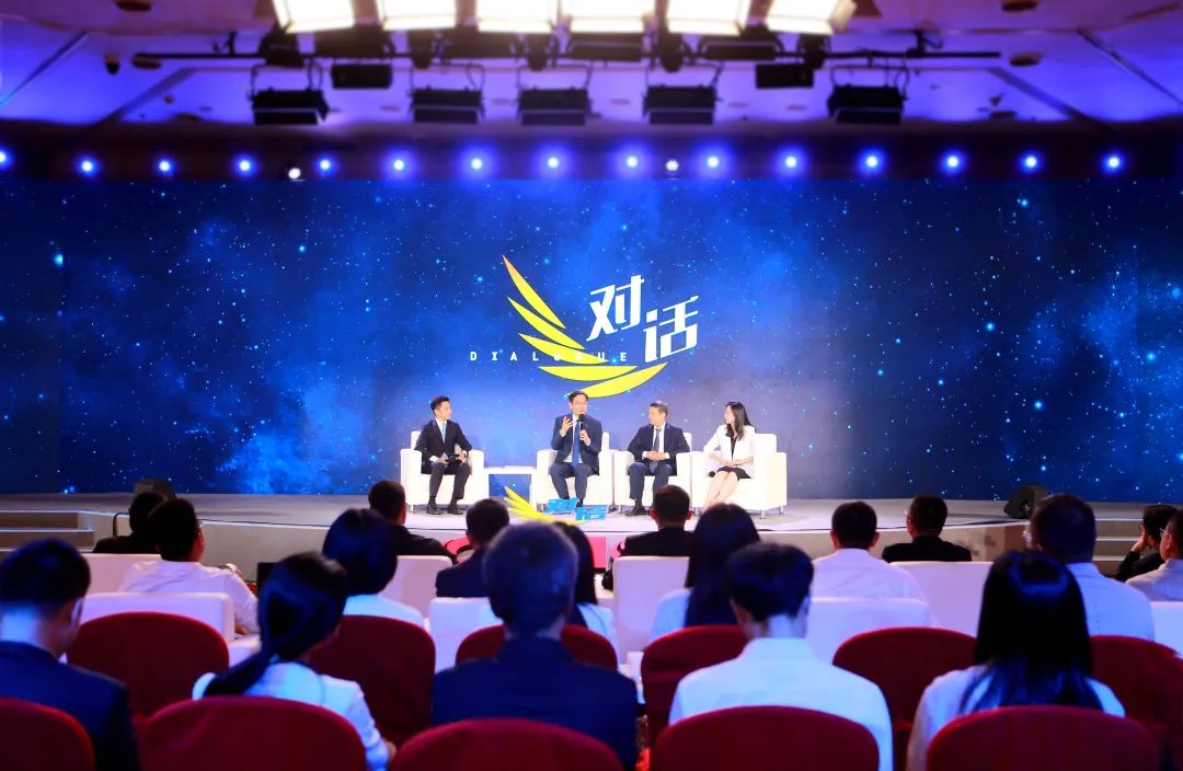 		周育先受邀出席《“一带一起”ESG行动报告》宣布运动，，，并作主题讲话和论坛对话_优德88要闻_优德88集团有限公司	