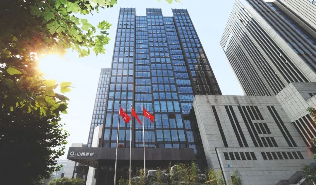 		科技立异“国家队” ③ | 争海内首创、做全球领先，，，，中复连众迎风翱翔！_企业动态_优德88集团有限公司	