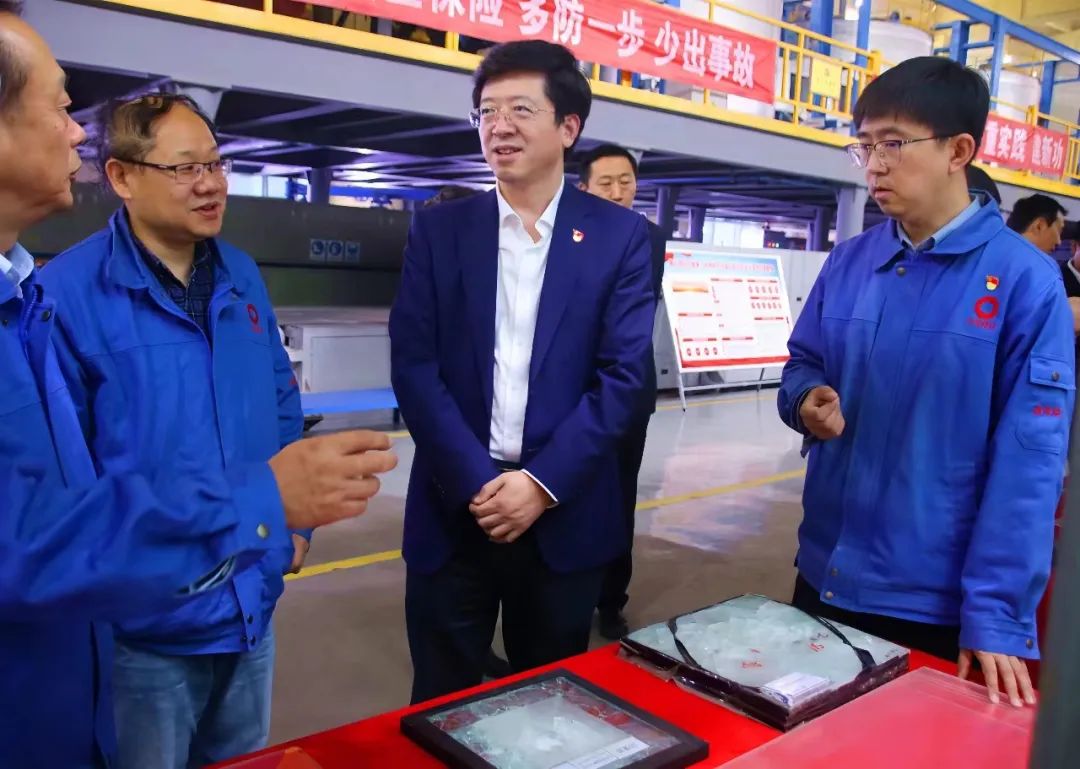 		主题教育举行时 | 用好“四下下层”金钥匙 扎实推动主题教育见行收效（二）_要闻_优德88集团有限公司	