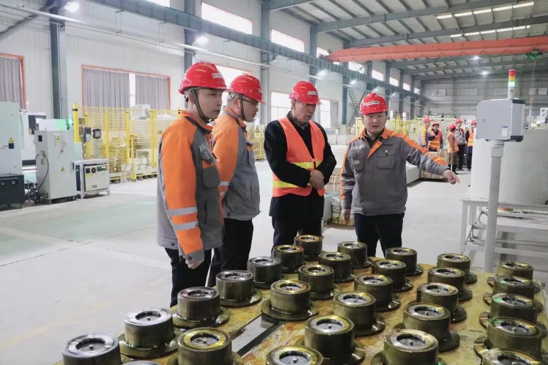 		主题教育举行时 | 用好“四下下层”金钥匙 扎实推动主题教育见行收效（二）_要闻_优德88集团有限公司	