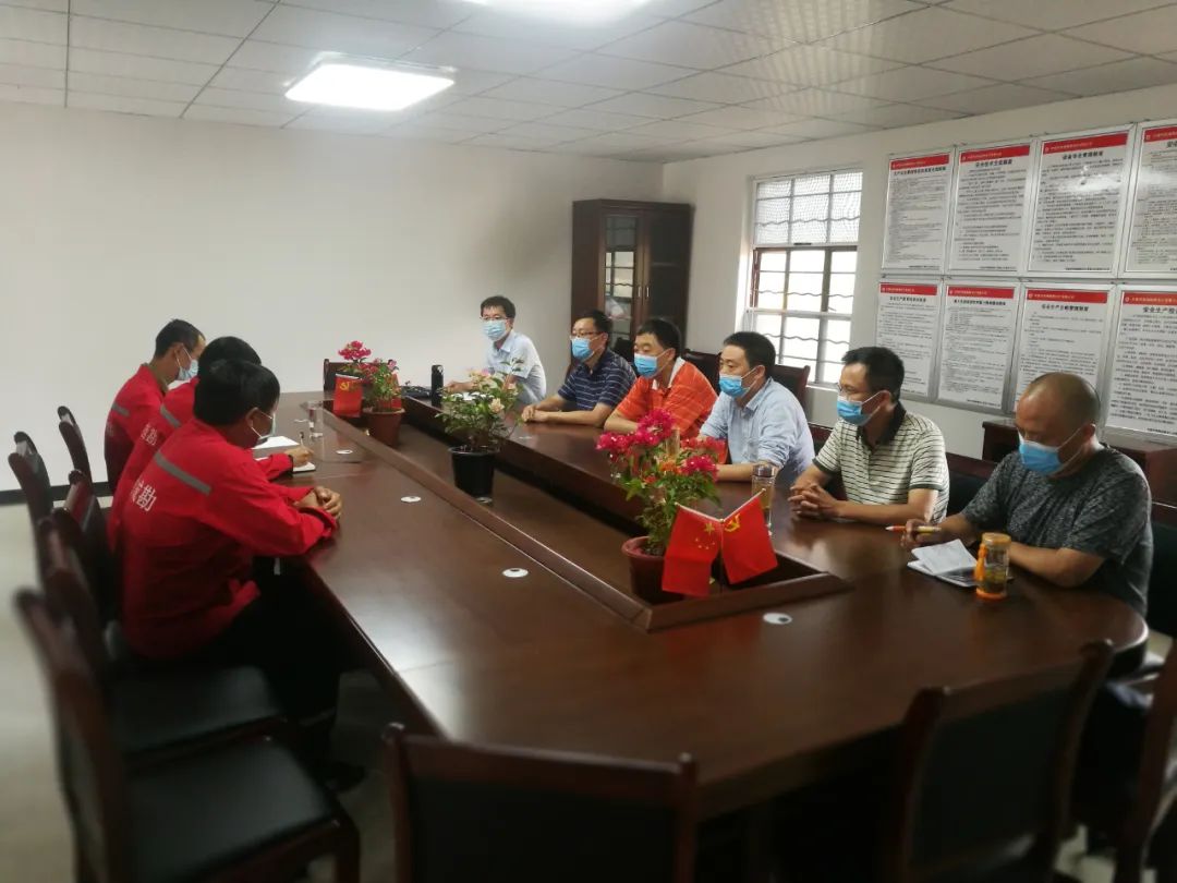 		主题教育举行时 | 用好“四下下层”金钥匙 扎实推动主题教育见行收效（二）_要闻_优德88集团有限公司	