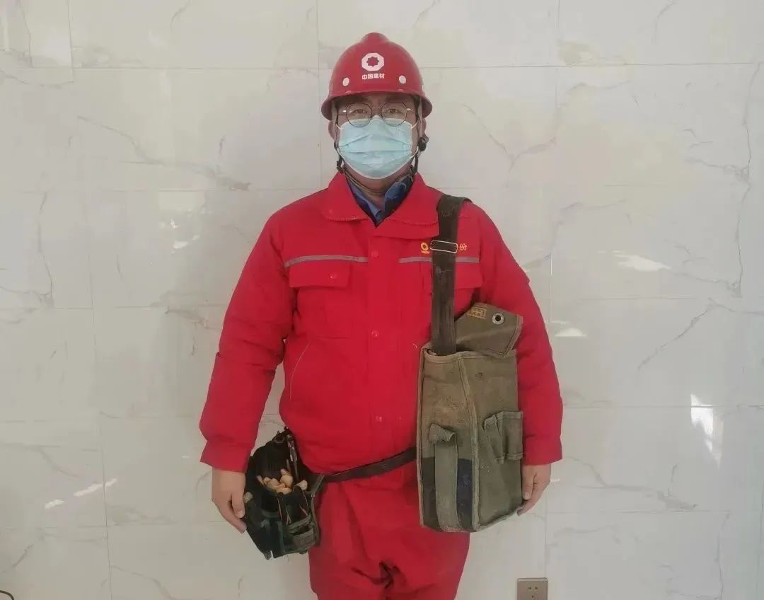 		不畏寒风暖一冬~“优德88牌”工装穿起来！_责任与文化_优德88集团有限公司	