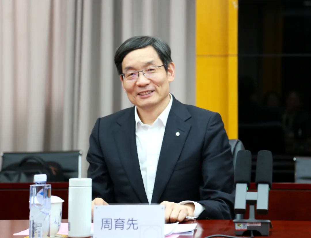 		周育先到北新嘉宝莉和地勘中心广东总队调研_优德88要闻_优德88集团有限公司	