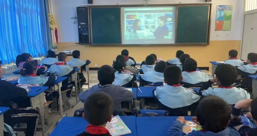 		质料江湖科普直播课~吸引千所小学的师生与400多万网友寓目！_企业动态_优德88集团有限公司	