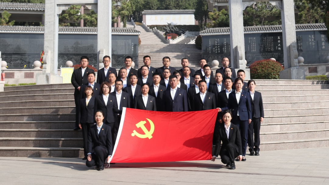 		清明 | 优德88集团所属企业开展祭扫运动_责任与文化_优德88集团有限公司	