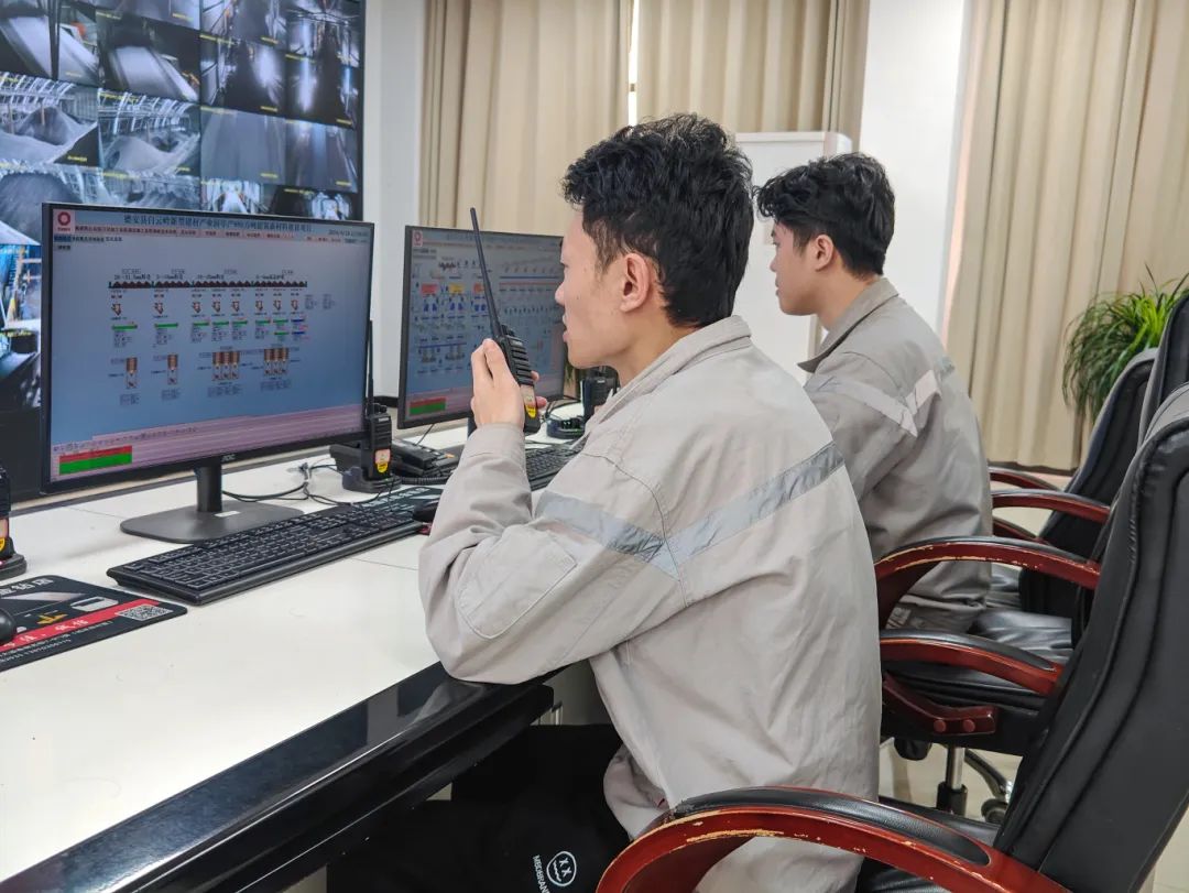 		方寸之地，，，，“位”你而来 | 快来PICK建材人心中的最美工位吧！_责任与文化_优德88集团有限公司	