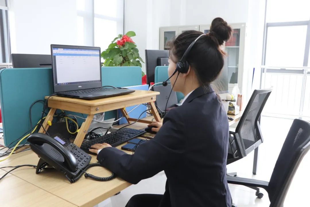 		方寸之地，，，，“位”你而来 | 快来PICK建材人心中的最美工位吧！_责任与文化_优德88集团有限公司	