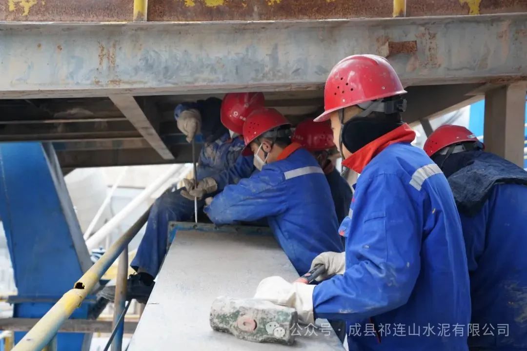		天下工人先锋号 | 成县祁连山水泥有限公司水泥磨班组：厚积薄发剑出鞘_企业动态_优德88集团有限公司	