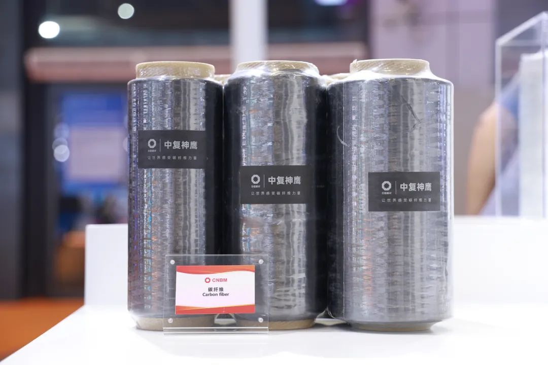 		 新华社、国资小新来进博会优德88集团展馆打卡啦～ _媒体报道_优德88集团有限公司	