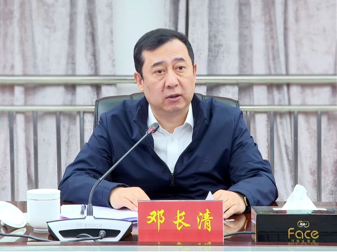  邓长清赴云南永善县和绥江县调研墟落振兴事情 _事情动态_优德88集团有限公司