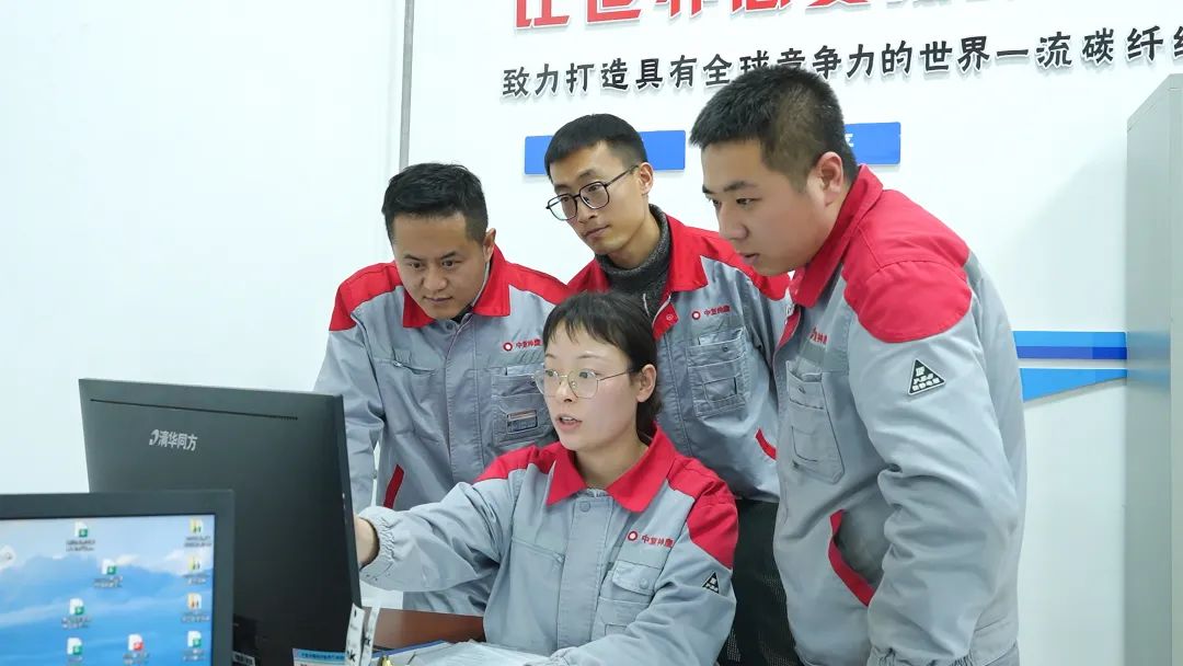 		科技日报 | “中国强度”团队：铸造领跑天下的“黑黄金”_媒体报道_优德88集团有限公司	